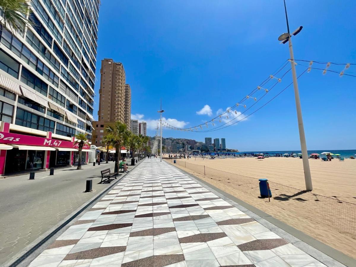 Gemelos 1 Modern Seaviews Benidorm Kültér fotó